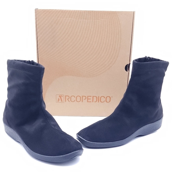 Arcopedico L8 Posh Black Faux Suede Lytech Ankle Boot Lightweight Womens Size 12 - Picture 1 of 10